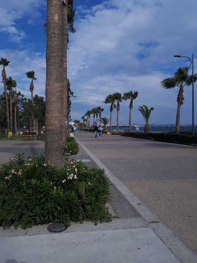 Sea Front & City Center, Amazing Sea View Limassol Extérieur photo