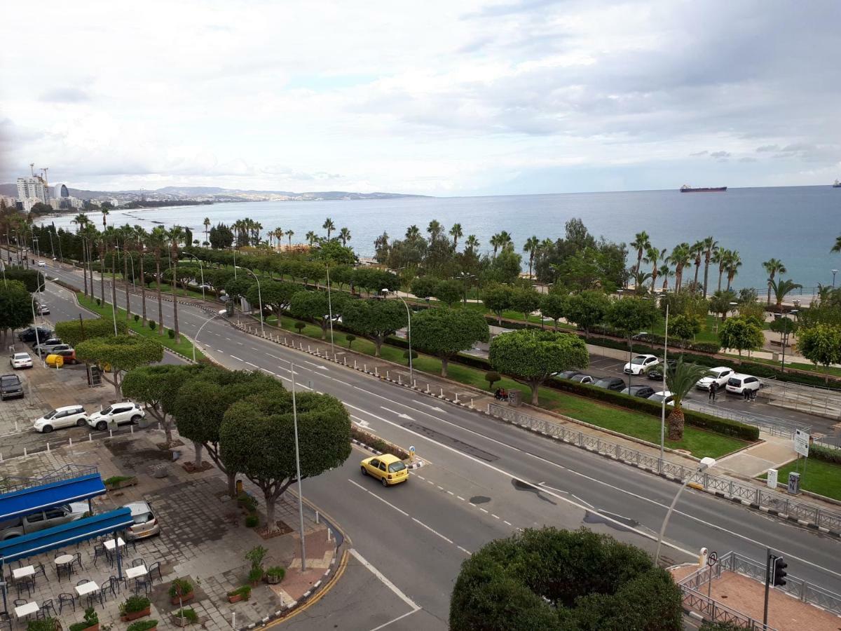 Sea Front & City Center, Amazing Sea View Limassol Extérieur photo